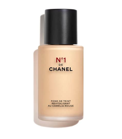 N°1 DE CHANEL REVITALIZING FOUNDATION